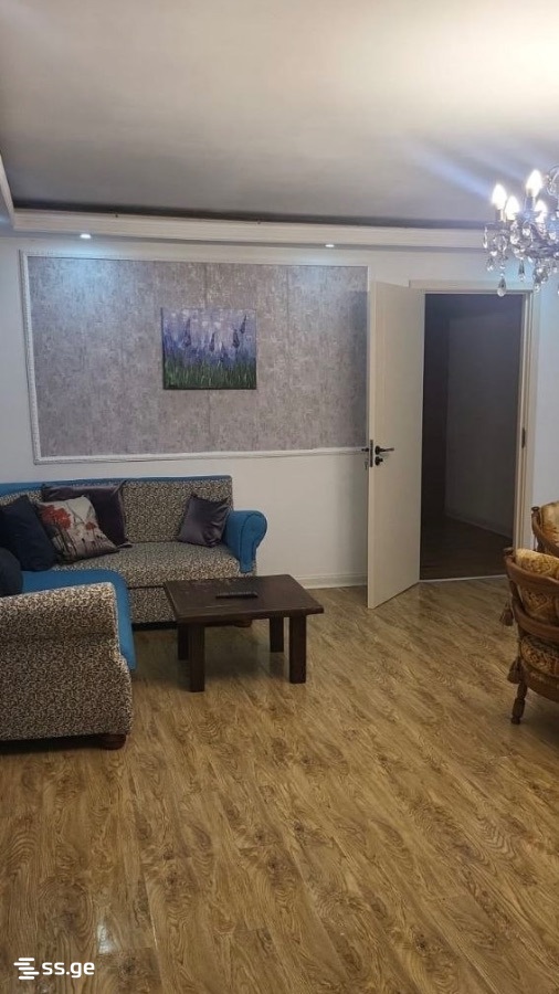5 - 4 rooms