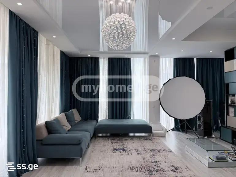 E.Magalashvili st. 1 - 4 rooms