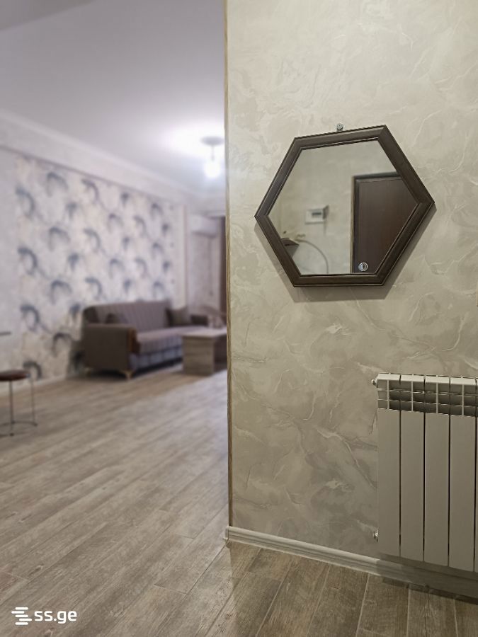 32 - 3 rooms