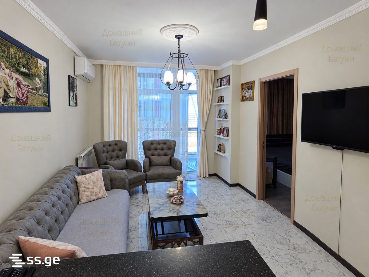 R. Nizharadze st. 3 - 3 rooms