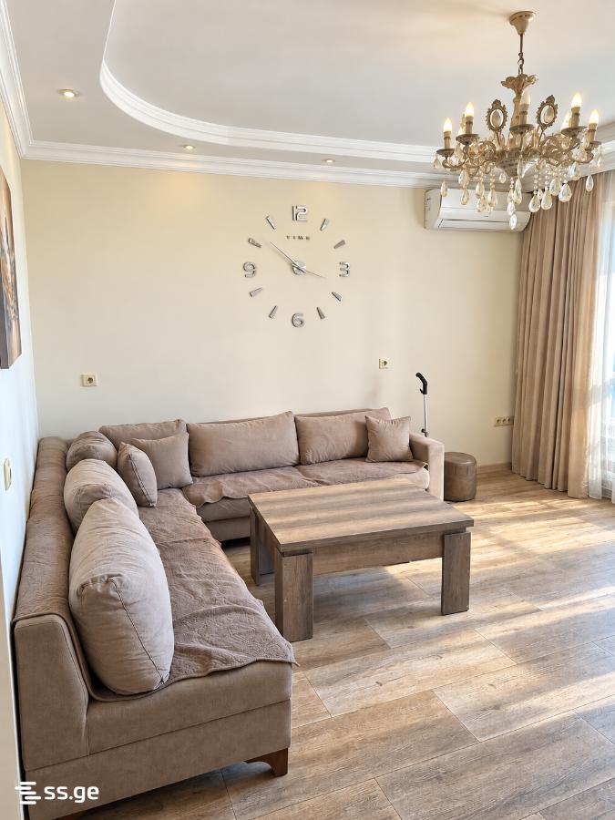 Ketevan Tsamebuli St. 35 - 3 rooms