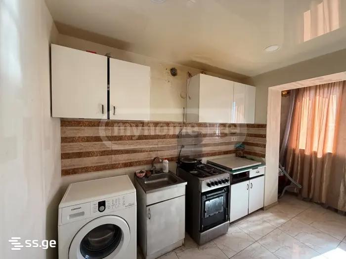 a.wereTlis avenue - 2 rooms