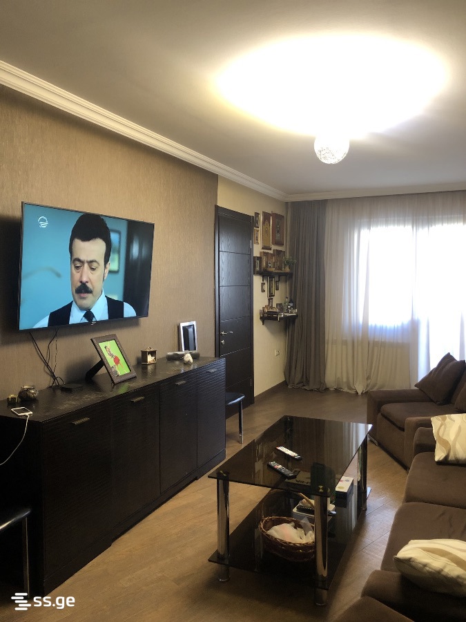 Beri Gabriel Salosi Ave. 13 - 3 rooms