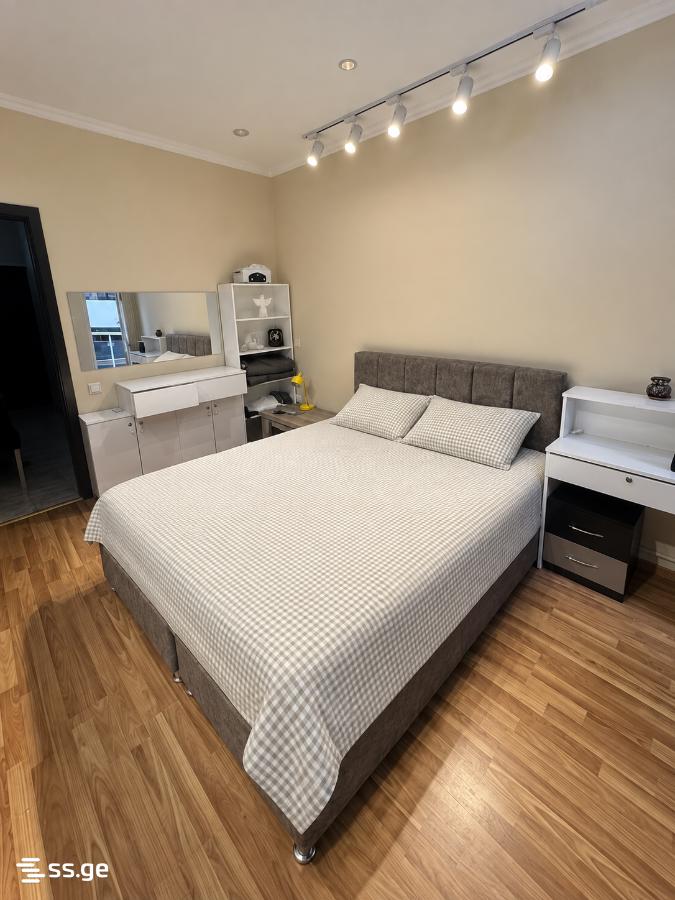 Z. Gorgiladze Street 98 - 3 rooms