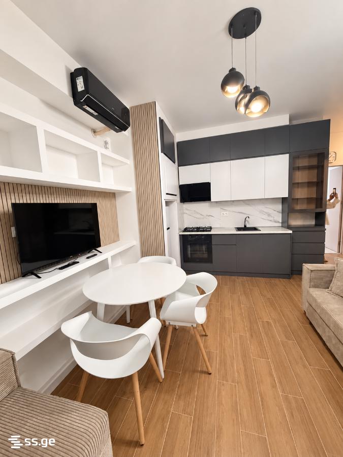mirckhulava st. 9 - 3 rooms
