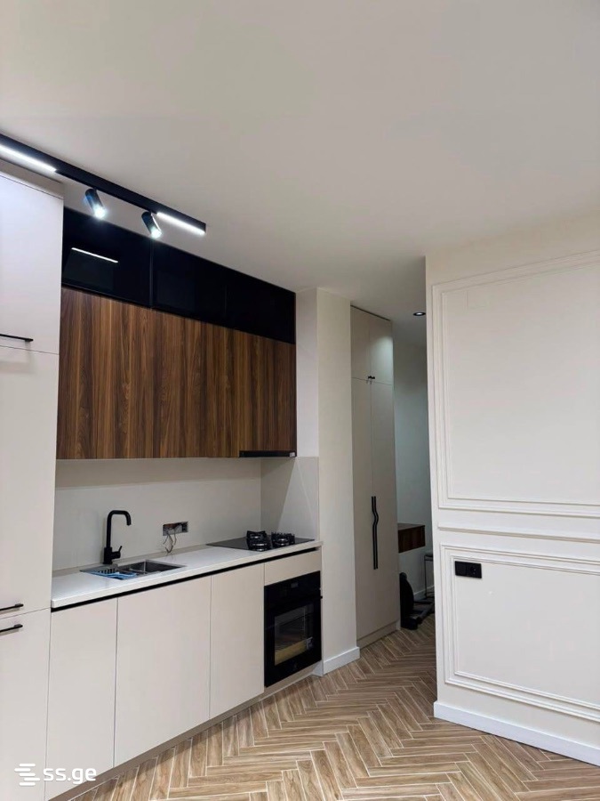 5 - 3 rooms
