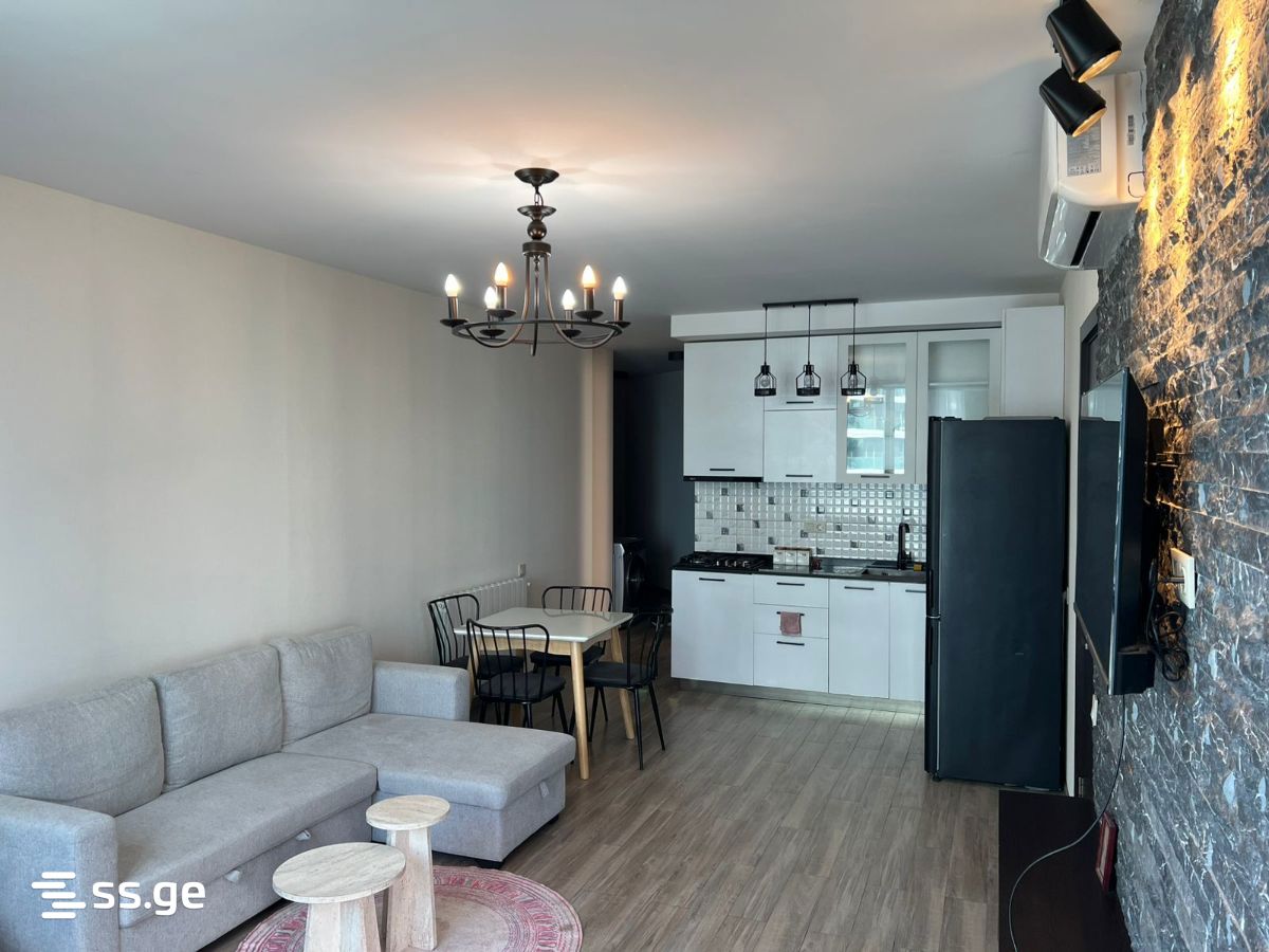 4 - 3 rooms