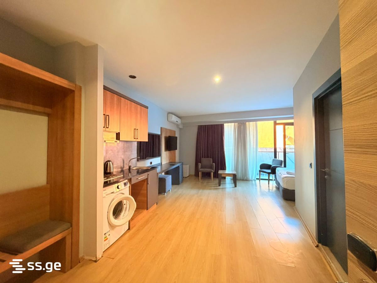 Lech and Maria Kaczynski street 1 - 1 rooms