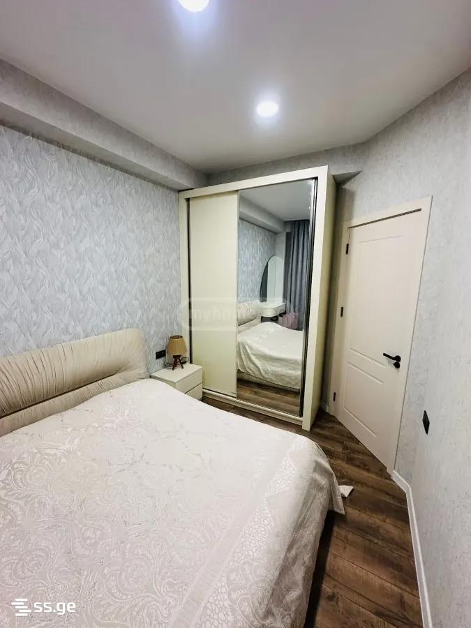 bagrat III st. - 2 rooms