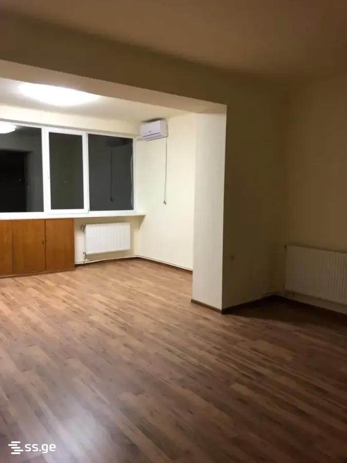 barnovi st. 73 - 5 rooms