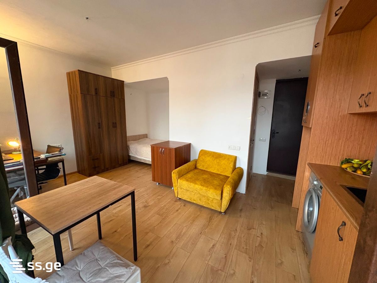 Archil Mephe st. 10 - 1 rooms