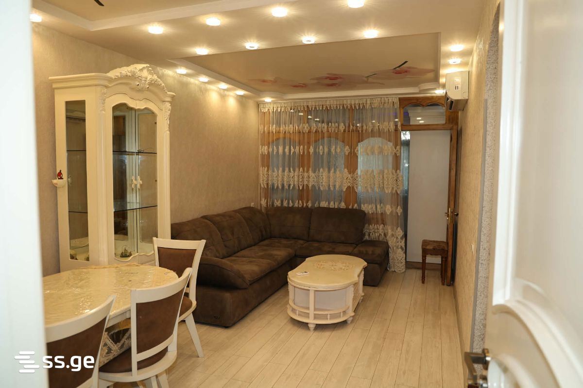 Tazari st. 7 - 3 rooms