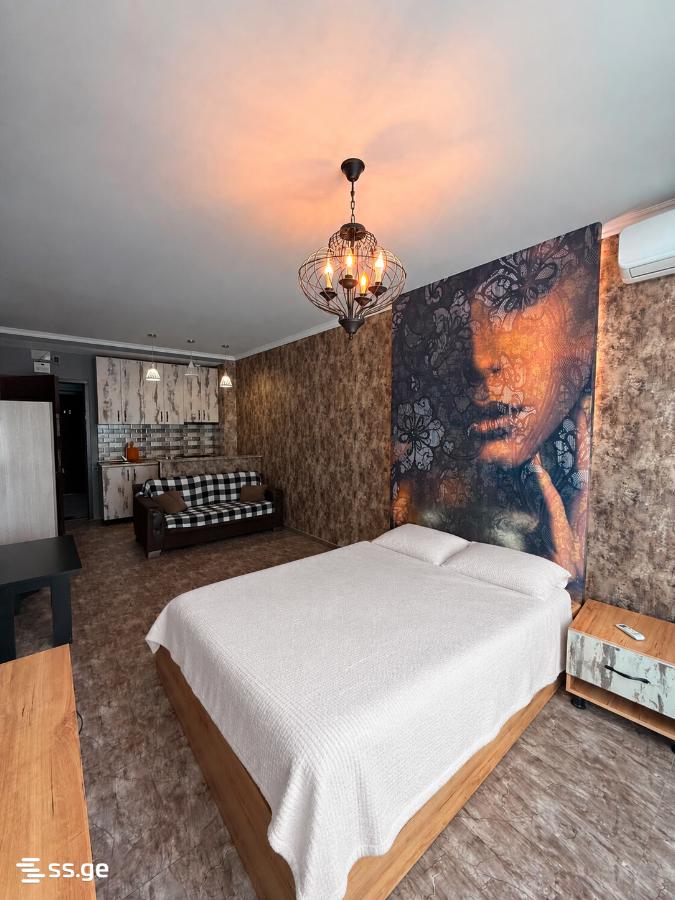 R. Nizharadze st. 3 - 1 rooms