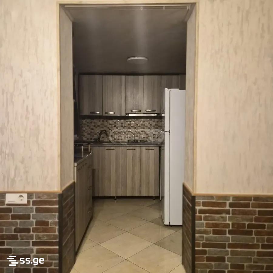 Tsinamdzgrishvili st. 176 - 2 rooms