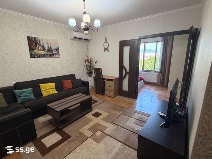 E. Botsvadze st. - 3 rooms