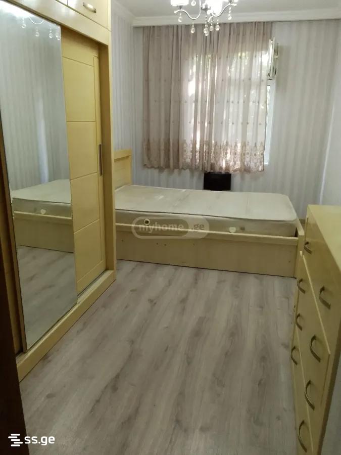 Micro. III, bl. I - Temka 0 - 3 rooms