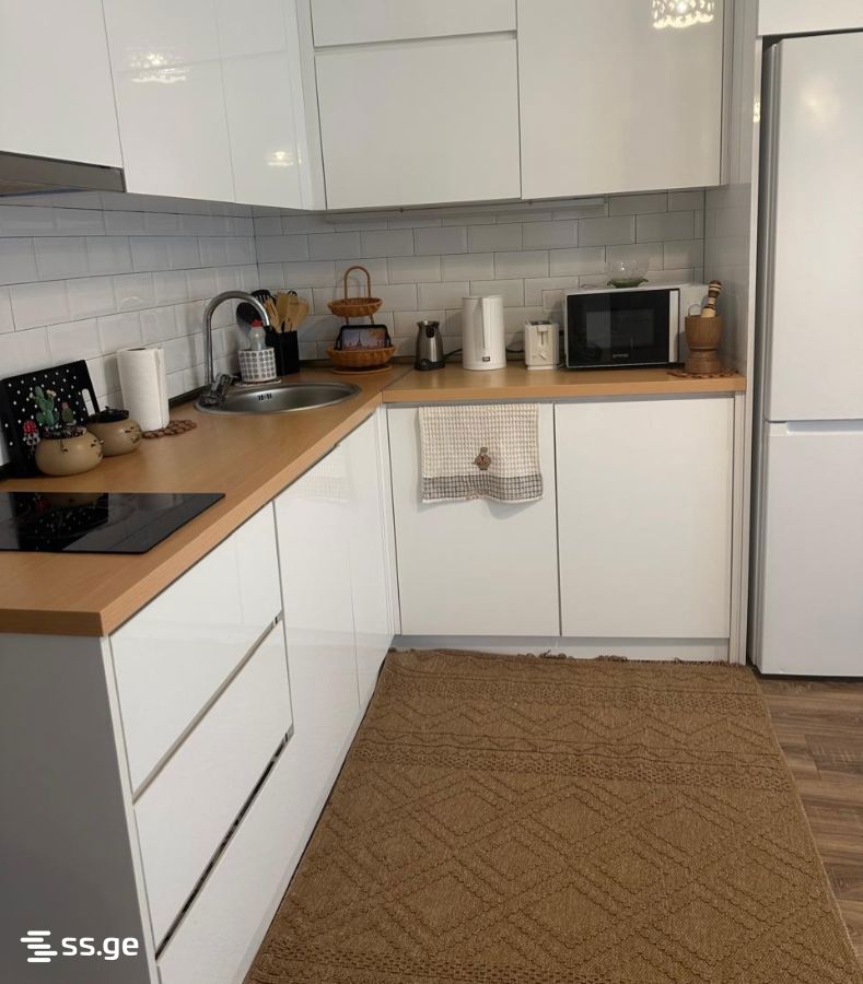 Lech and Maria Kaczynski street 5ა - 3 rooms