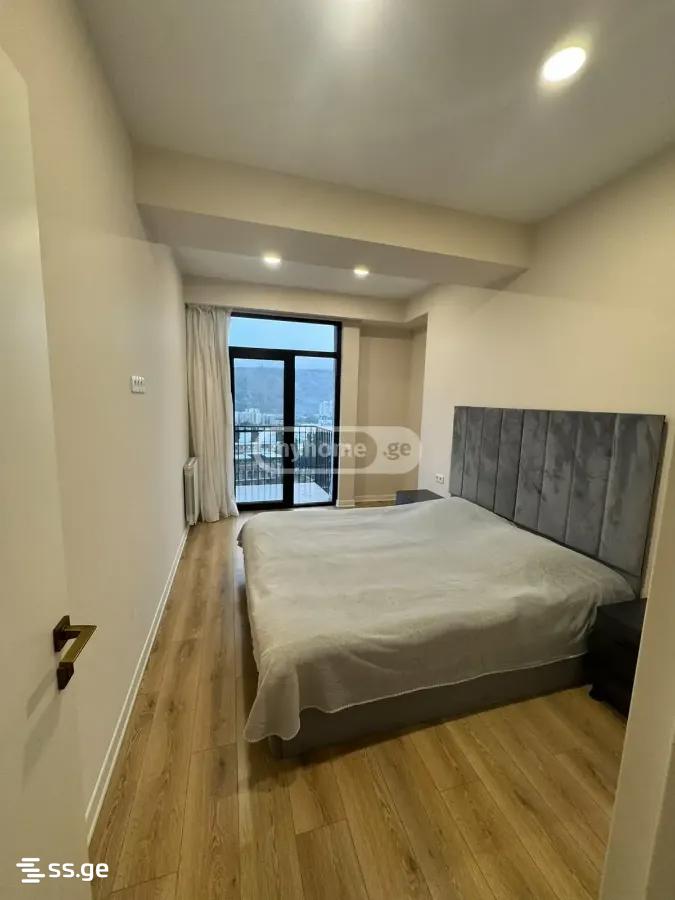 gr. lordkipanidze st. - 3 rooms