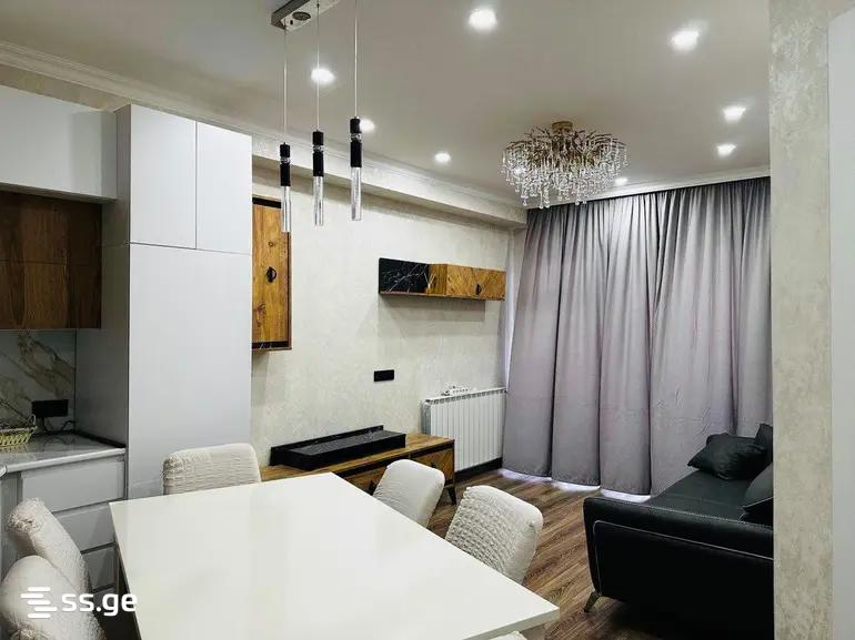 tarieli st. 23 - 1 rooms