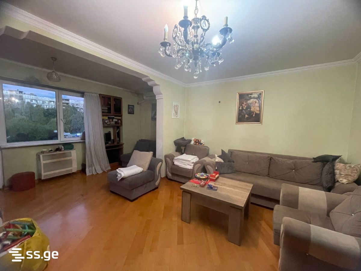 chkondideli st. 106 - 2 rooms