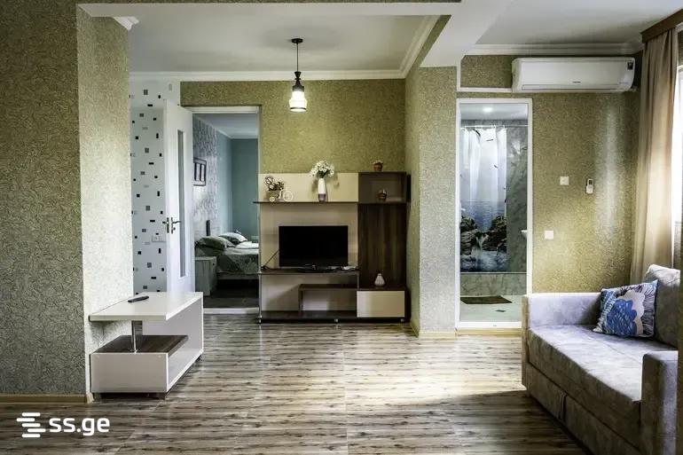 Panaskerteli-Tsitsishvili st. - 3 rooms