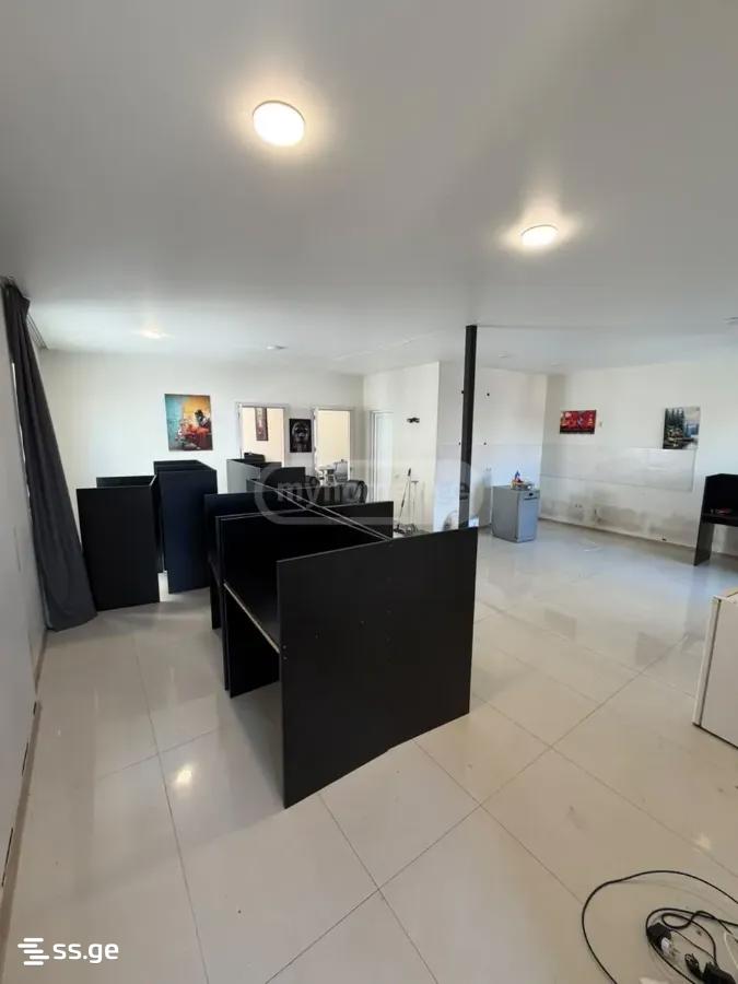 172 - 3 rooms