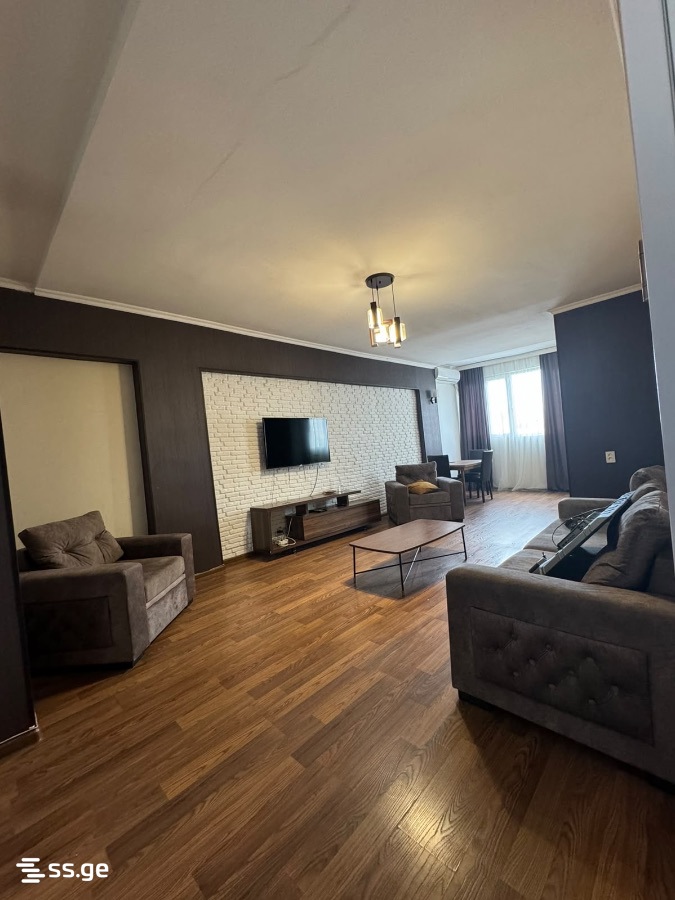 Dolidze st. 27 - 3 rooms