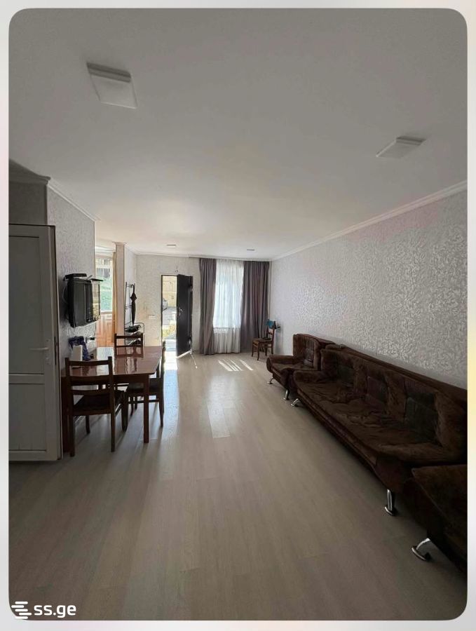 gmiri kursantebi st. - 4 rooms