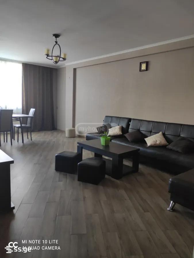 chikovani st. 38 - 3 rooms