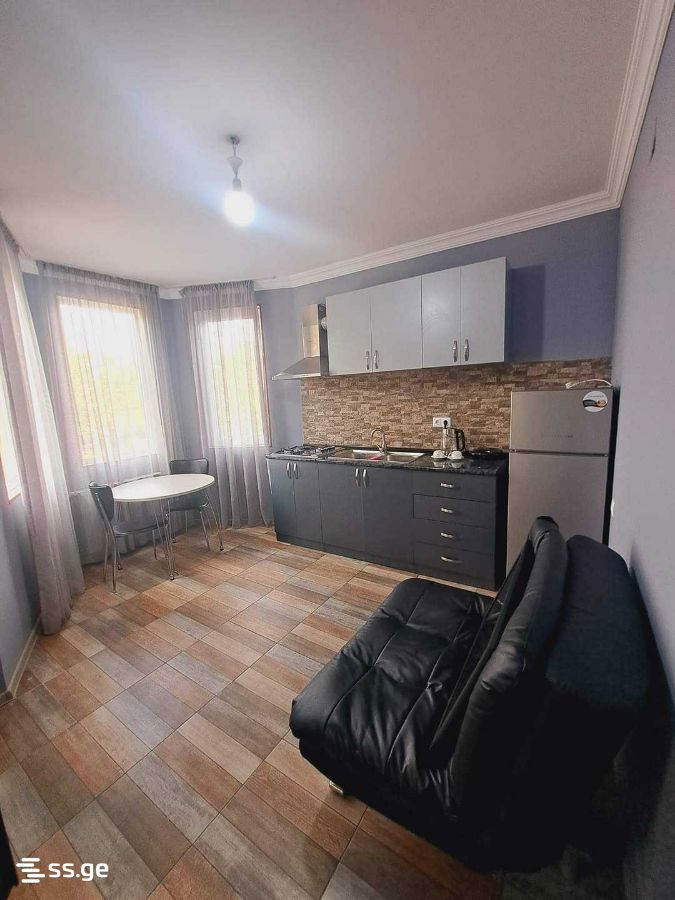 V Microdistrict - Gldani  4 - 3 rooms