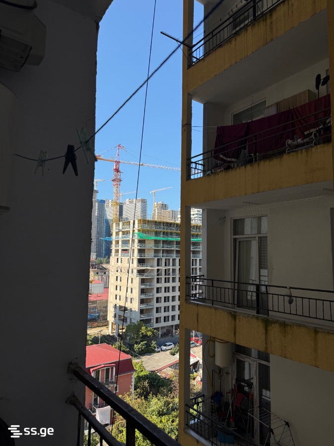 10 - 2 rooms