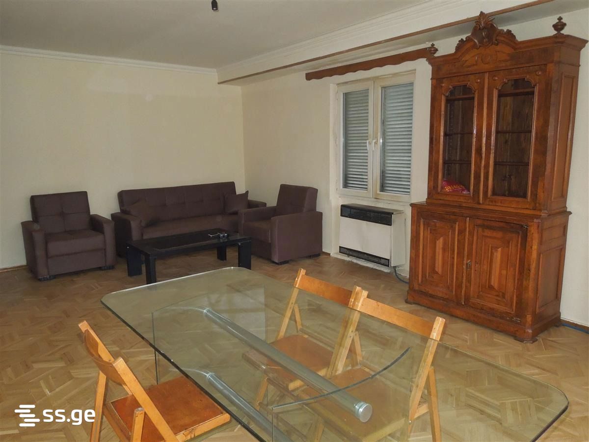 P. Ioseliani st. - 3 rooms