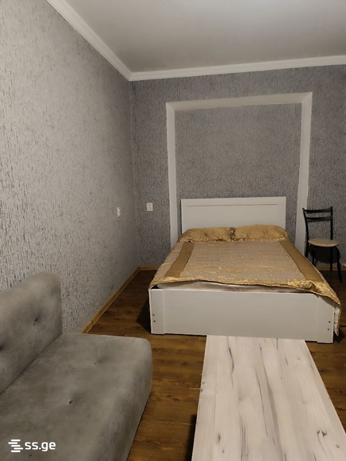 7 - 2 rooms