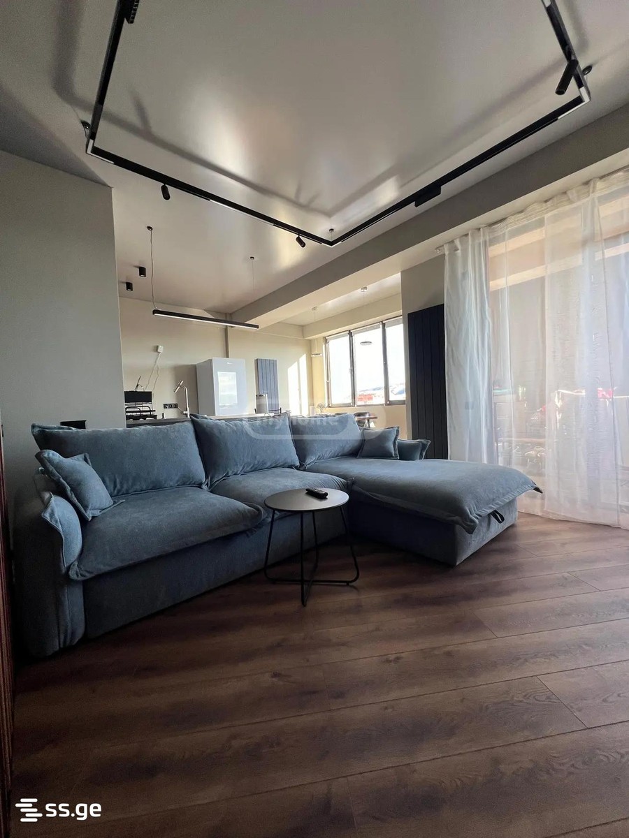 khizanishvili st. 102 - 3 rooms