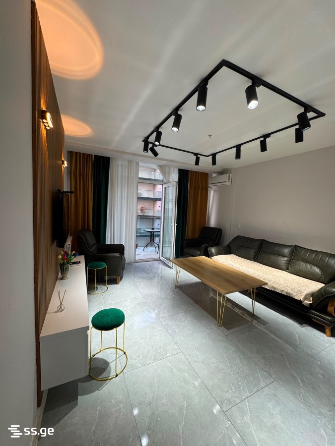 Lech and Maria Kaczynski street 19 - 2 rooms