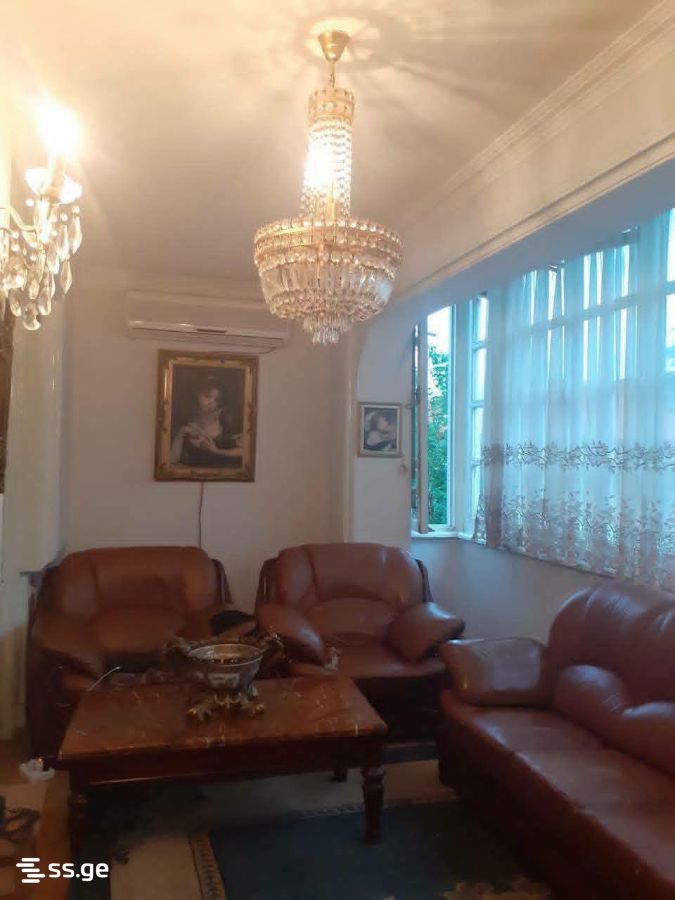 meveli st. - 3 rooms
