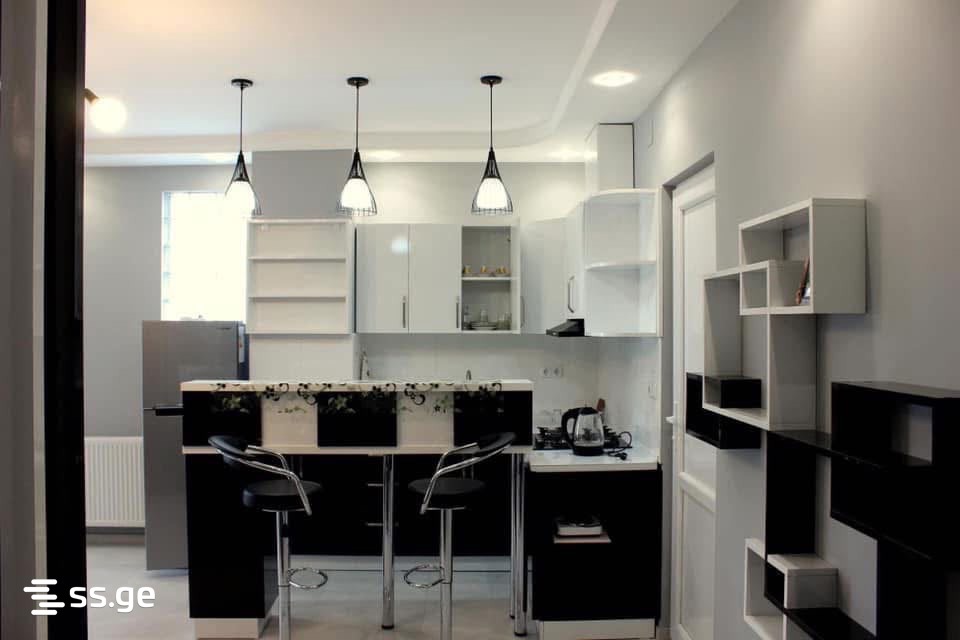 Chavchavadze st. 8 - 3 rooms