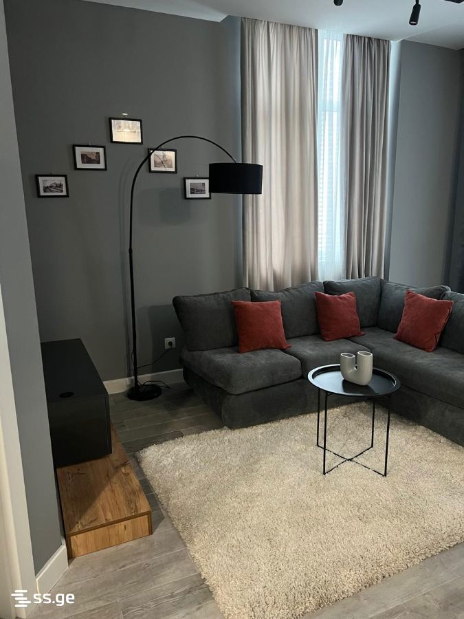 Firosman Street 18დ - 3 rooms