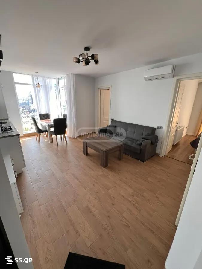 R. Nizharadze st. 9 - 3 rooms