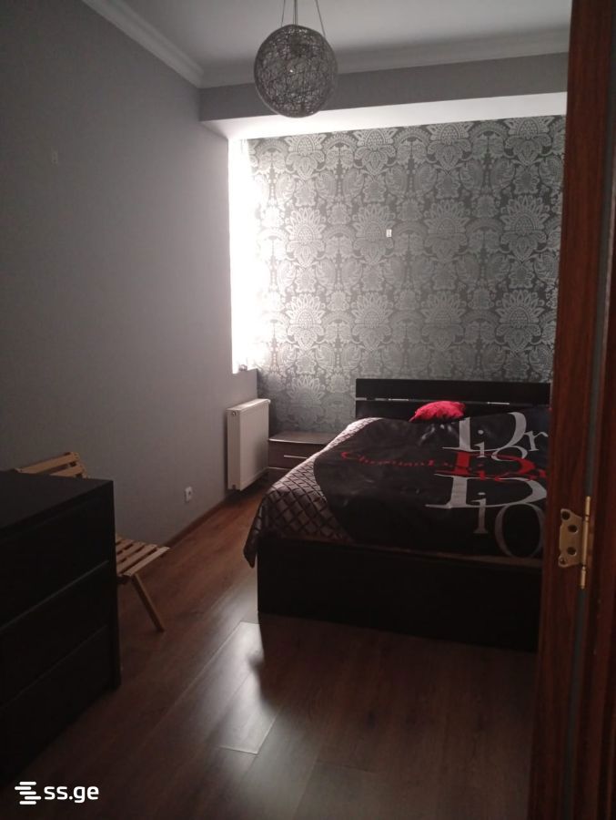 Tinatini st. - 3 rooms