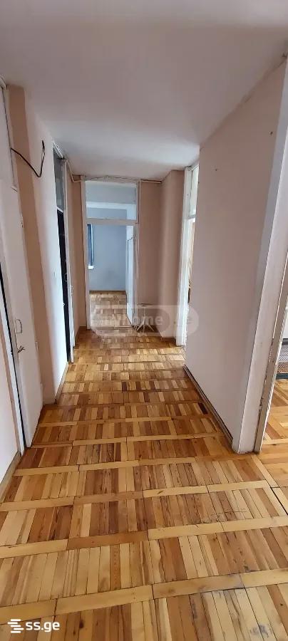 Mirian Mephe st. 0 - 3 rooms