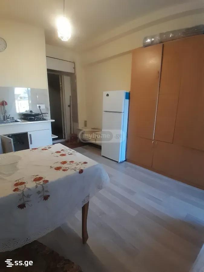 pekini st. 41 - 1 rooms