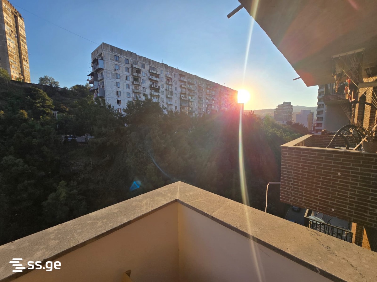 A.Tabidze st. - 2 rooms