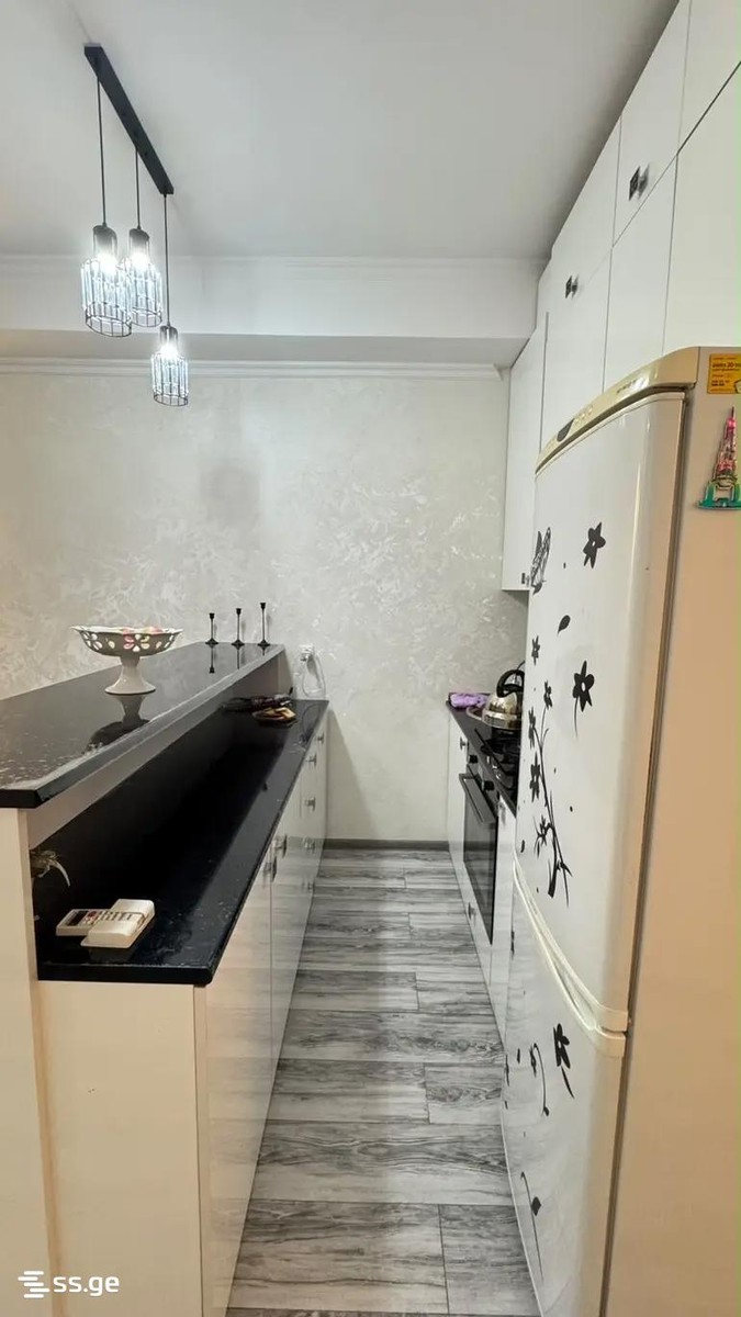 1 - 2 rooms