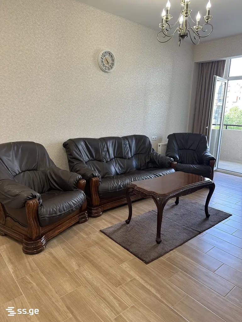 chkondideli st. 36 - 3 rooms
