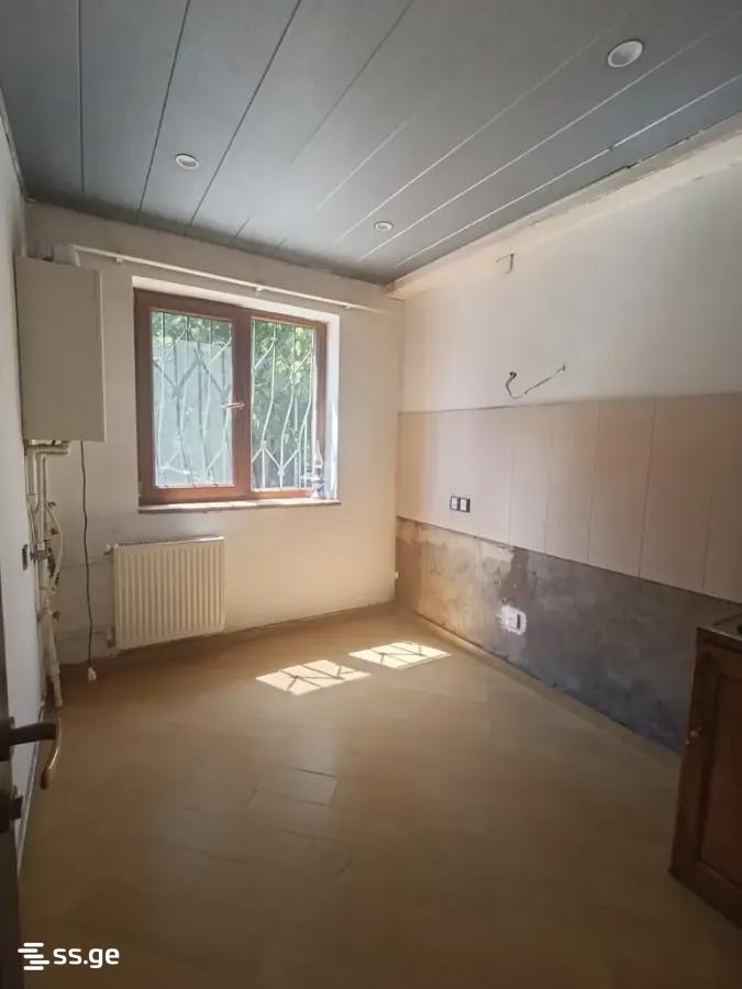 ketevan tsamebuli avenue (avlabari) - 3 rooms