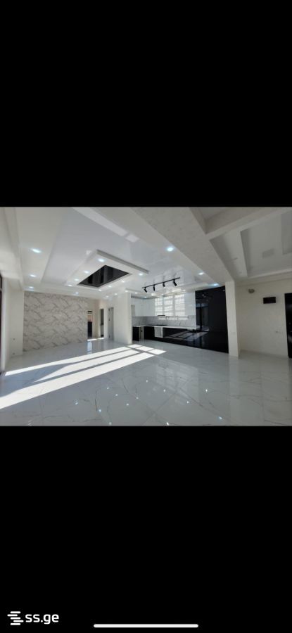 kupradze st. 2 - 5 rooms