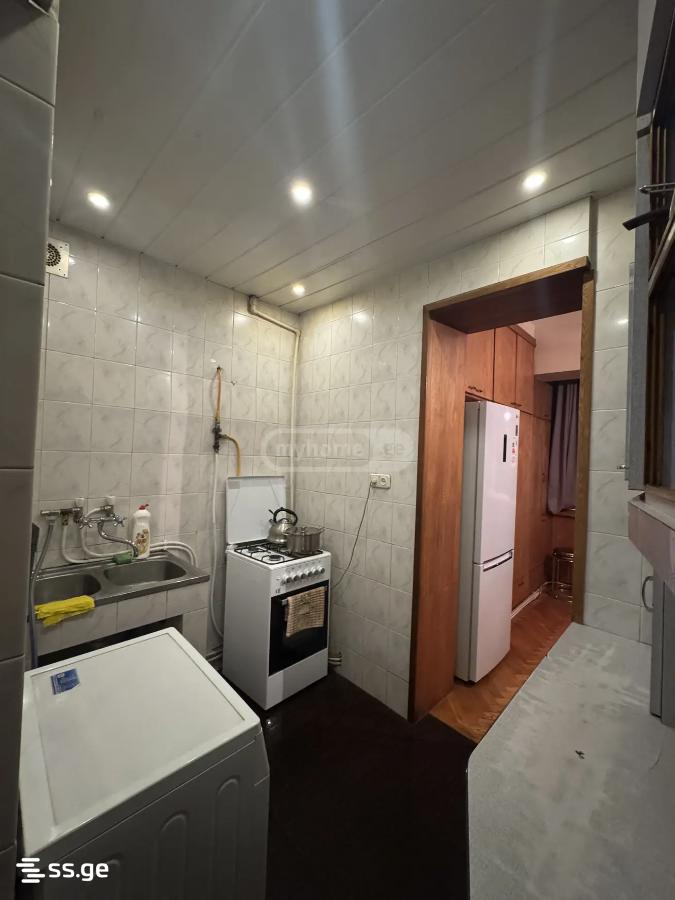 nucubidze st. 19 - 4 rooms