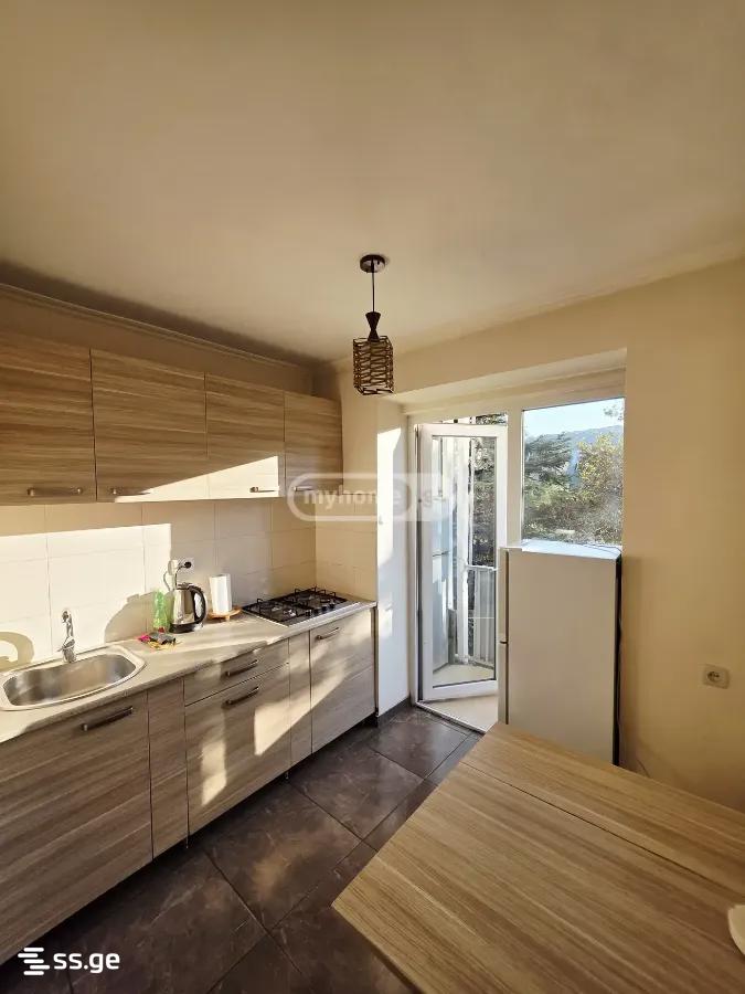 Gr. Robakidze Ave - 1 rooms