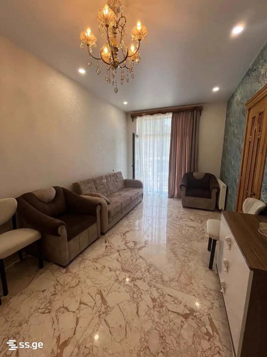 Marshal Archil Gelovani Ave. - 3 rooms